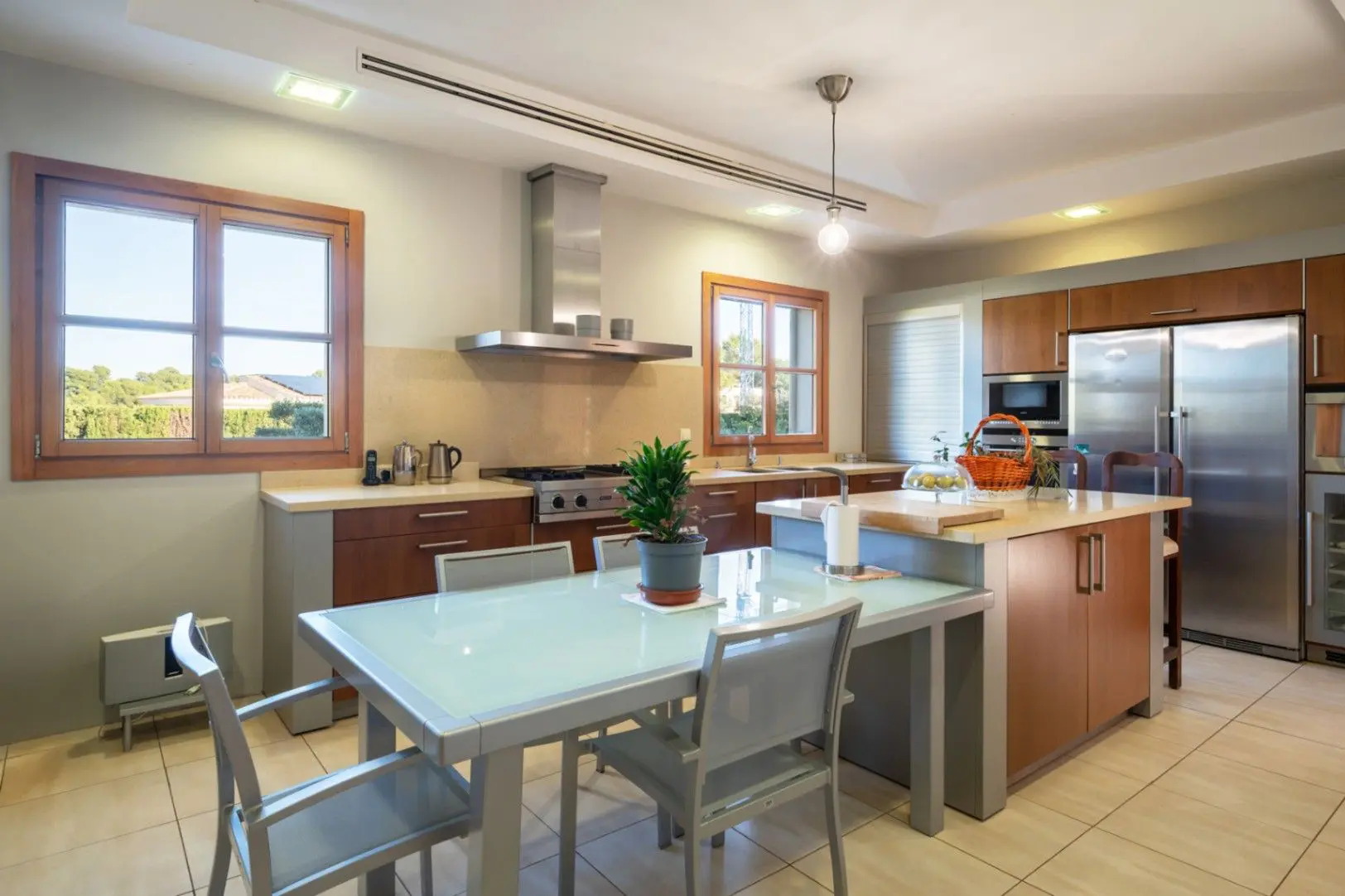 Villa 461 M² In Calvià, Spain – Mediter Real Estate
