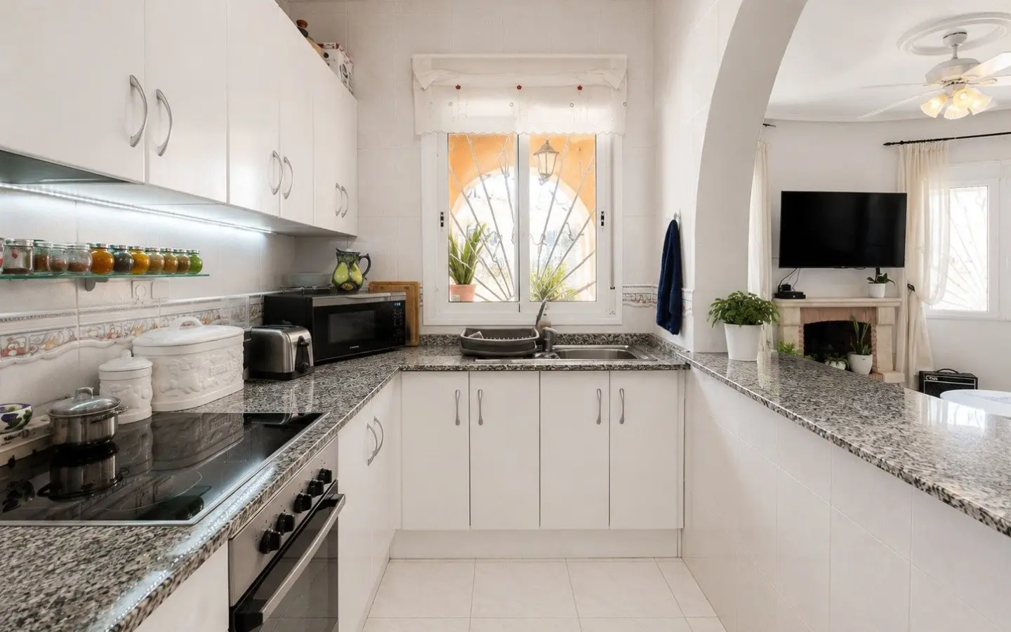 Villa Of 99 M² In Rojales, Spain