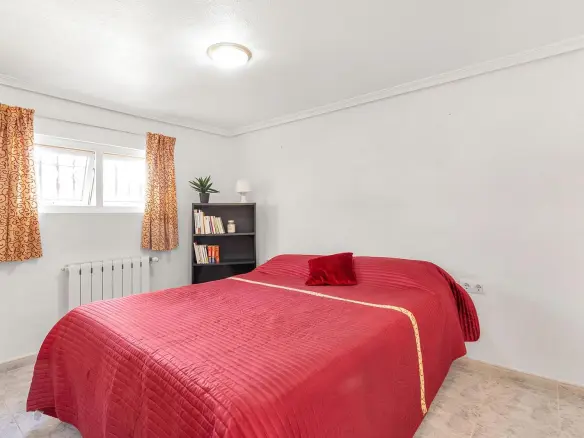Villa Of 150 M² In Torrevieja, Spain