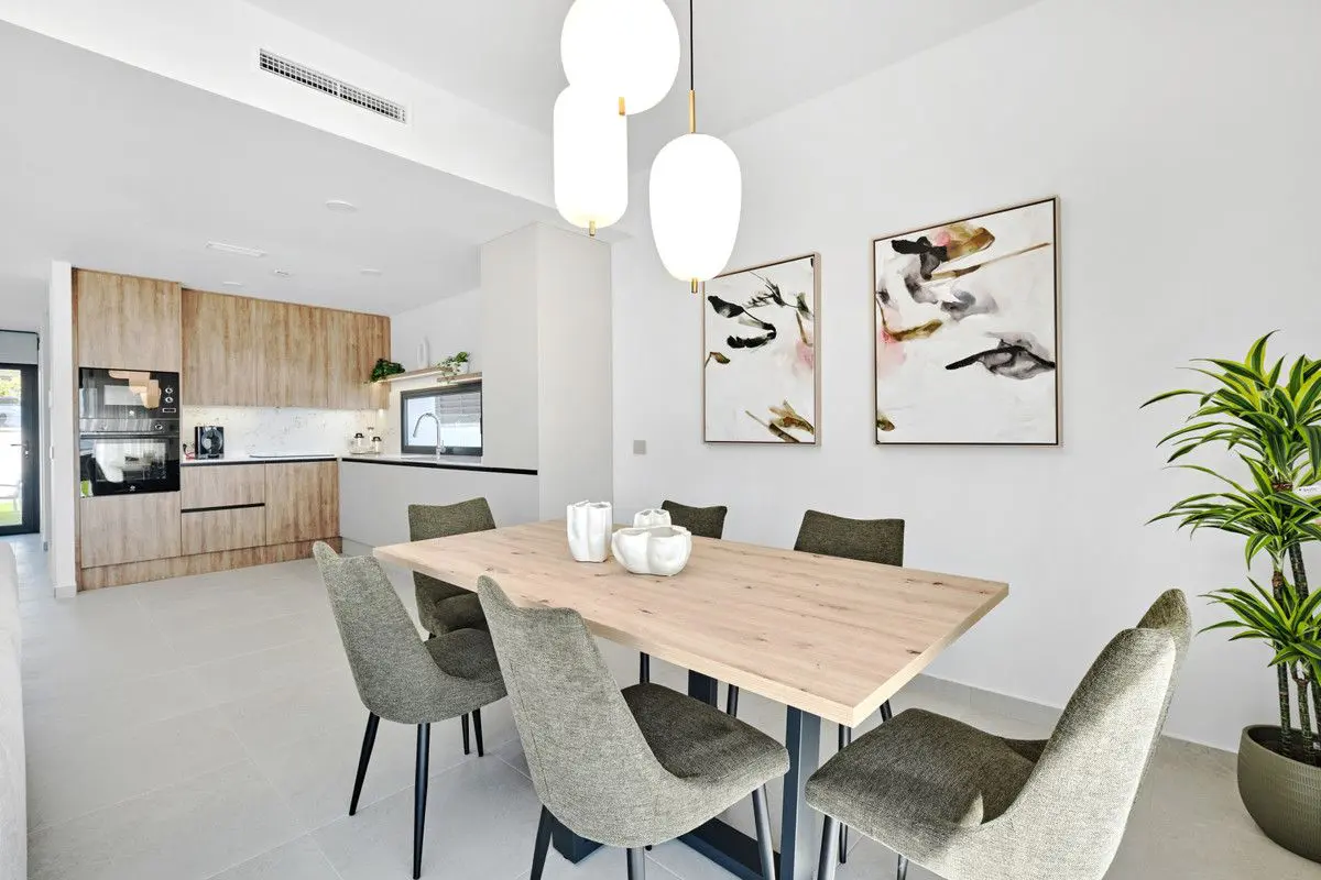 Villa Of 237 M² In San Miguel De Salinas