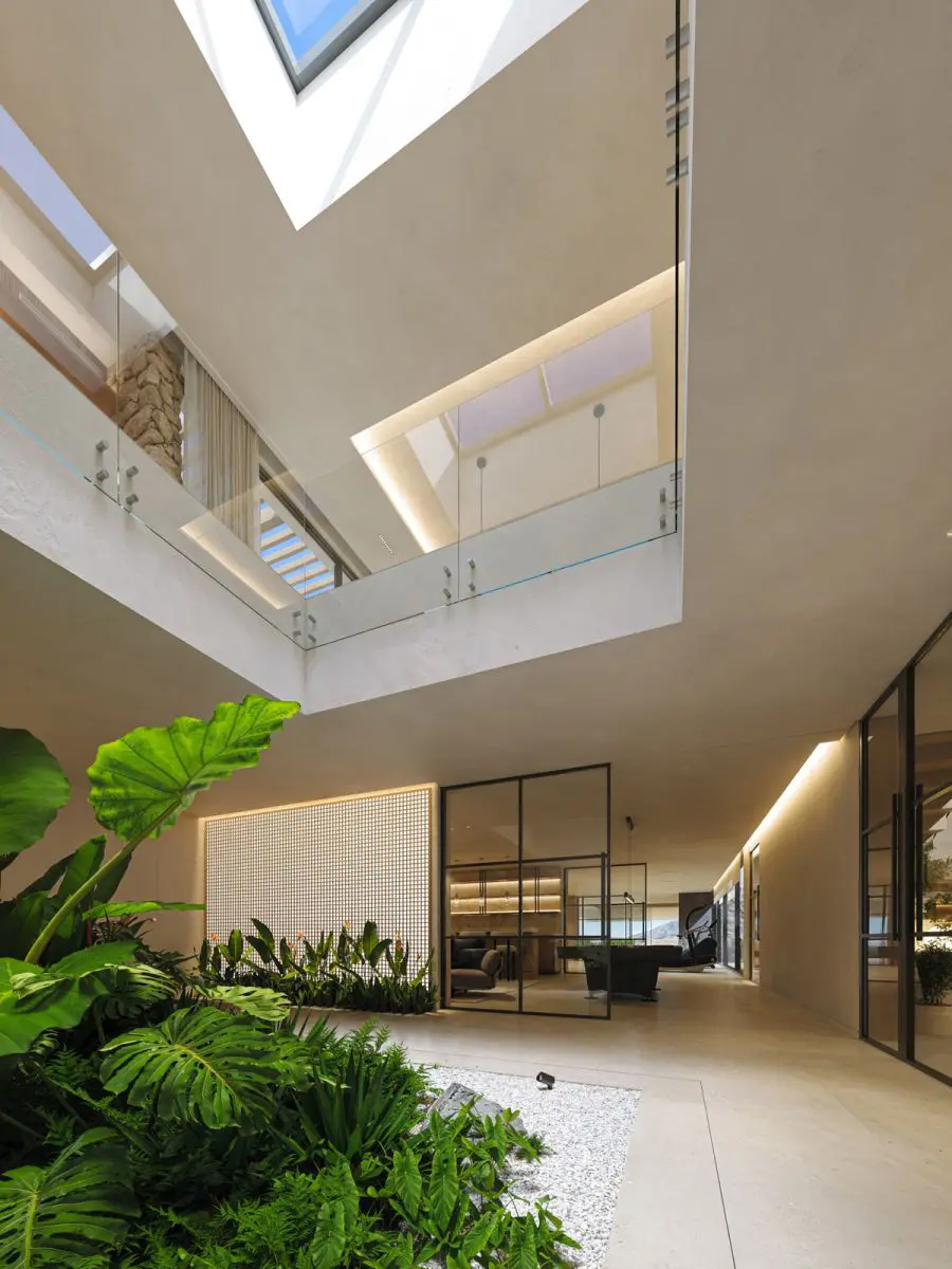 Villa Of 981 M² In Marbella, Spain
