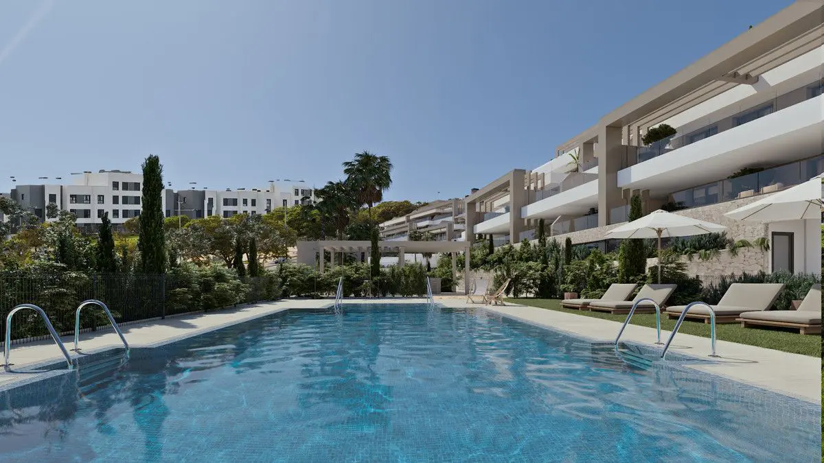 Apartment Of 105 M² In Estepona, Spain
