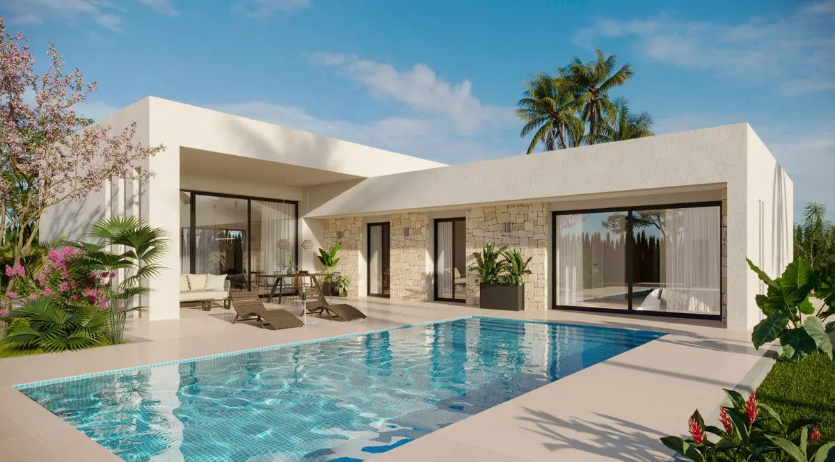Villa Of 143 M² In Aspe Pedanias