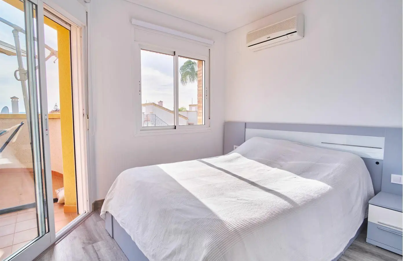 3-bedroom Villa In Los Montesinos, Spain (98 M²)