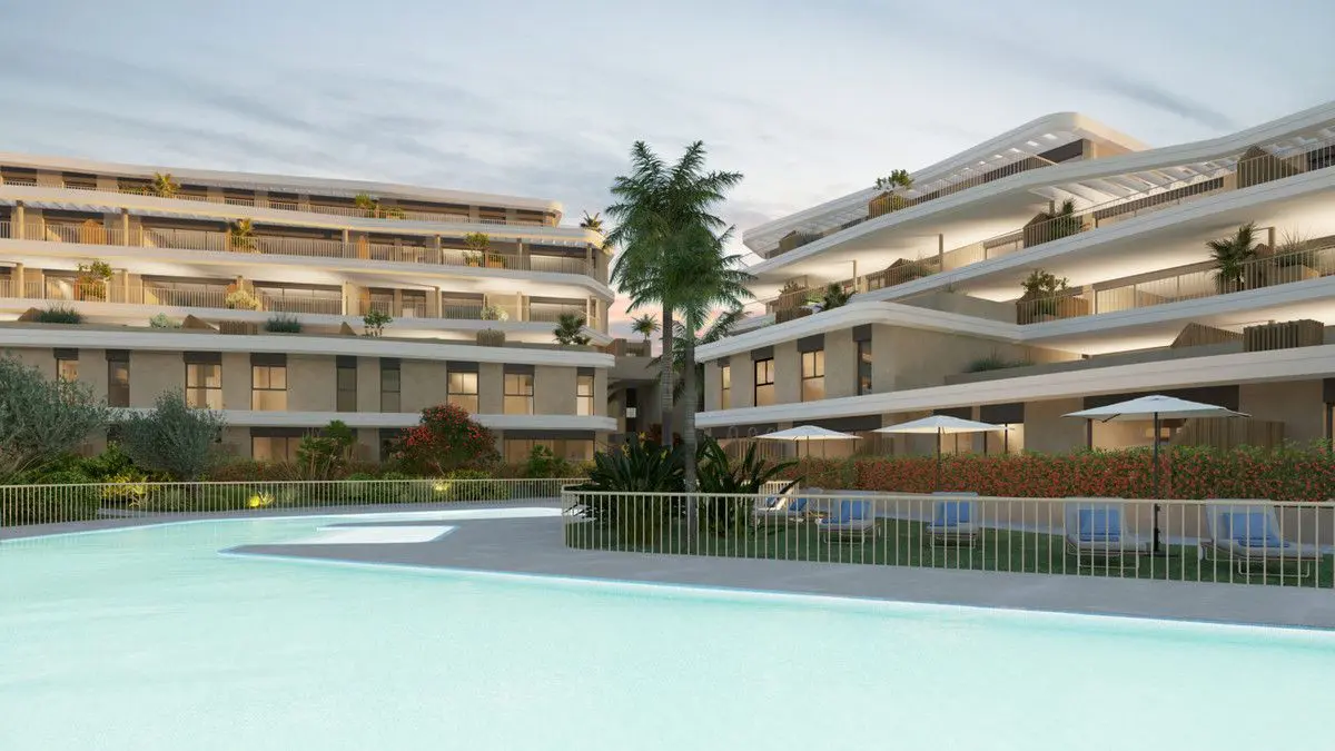 Apartment Of 94 M² In Estepona, Spain