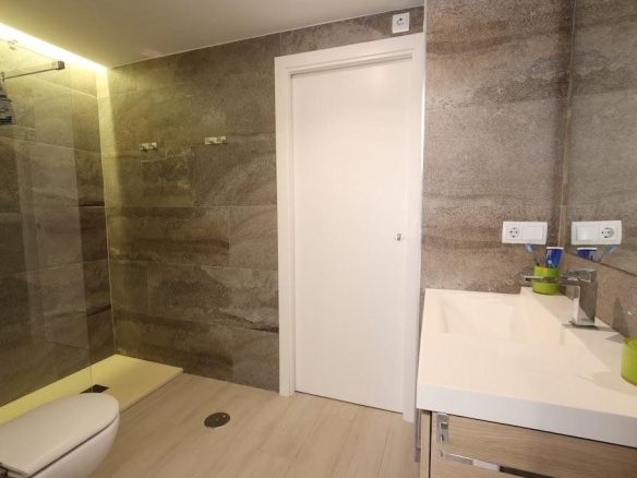 Apartment Of 101 M² With Sea View In Orihuela Costa