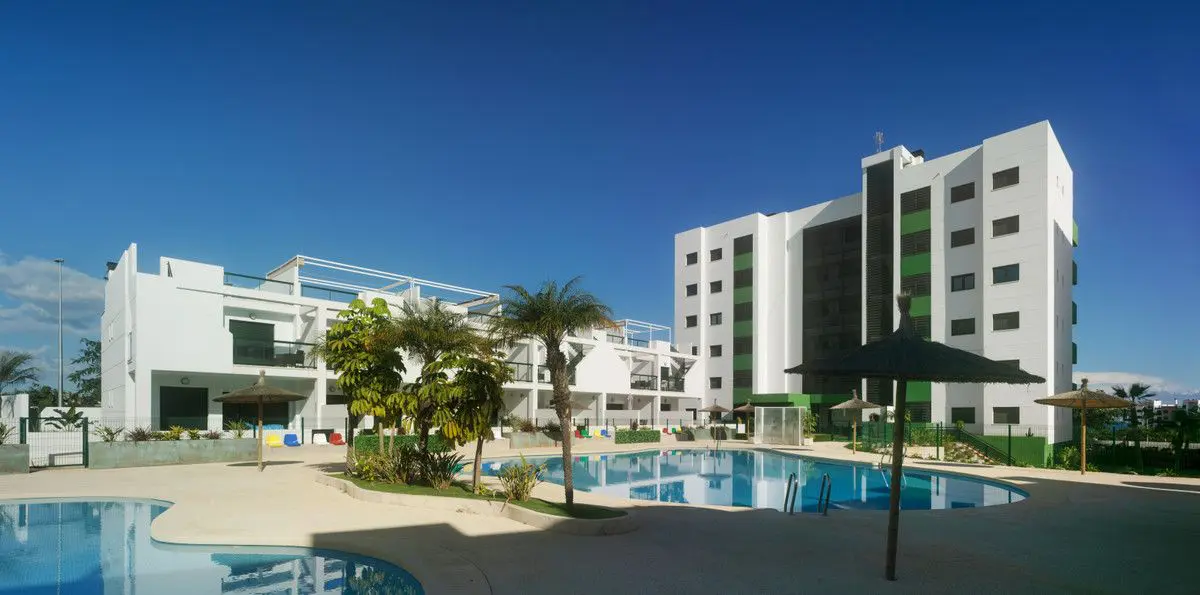 Apartment Of 102 M² In Pilar De La Horadada, Spain