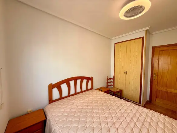 3-bedroom Penthouse In Torrevieja, Spain (82 M²)