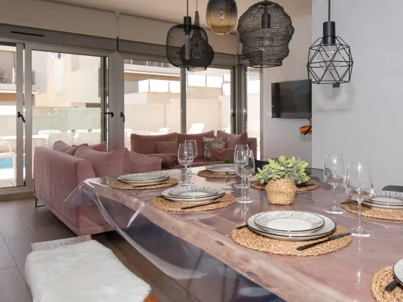 5-bedroom Villa In Orihuela Costa, Spain (190 M²)