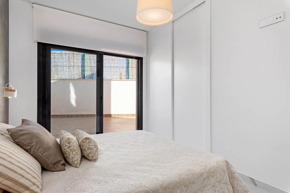 Villa Of 92 M² In San Miguel De Salinas, Spain