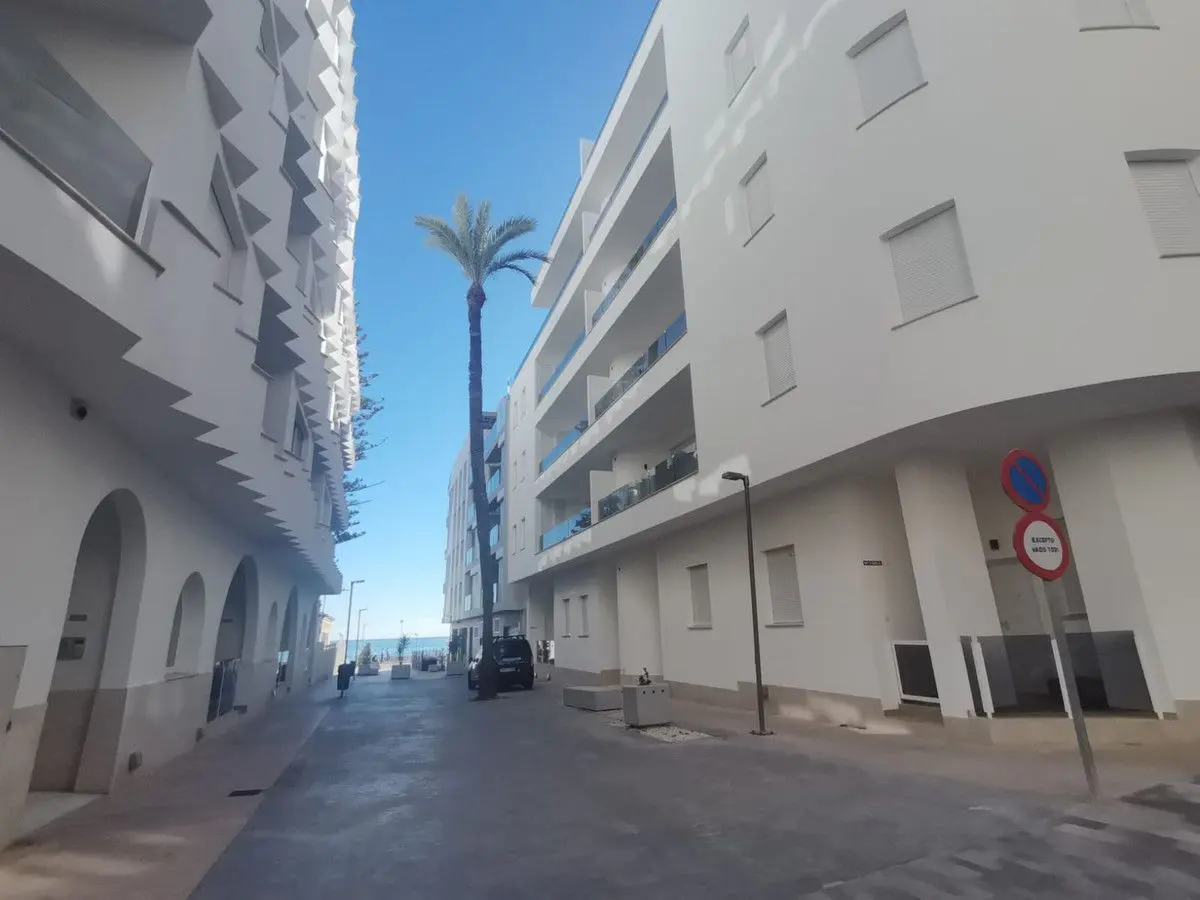 Apartment Of 93 M² In Torrevieja, Spain