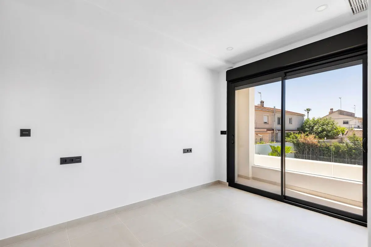 Villa Of 213 M² In Torrevieja, Spain