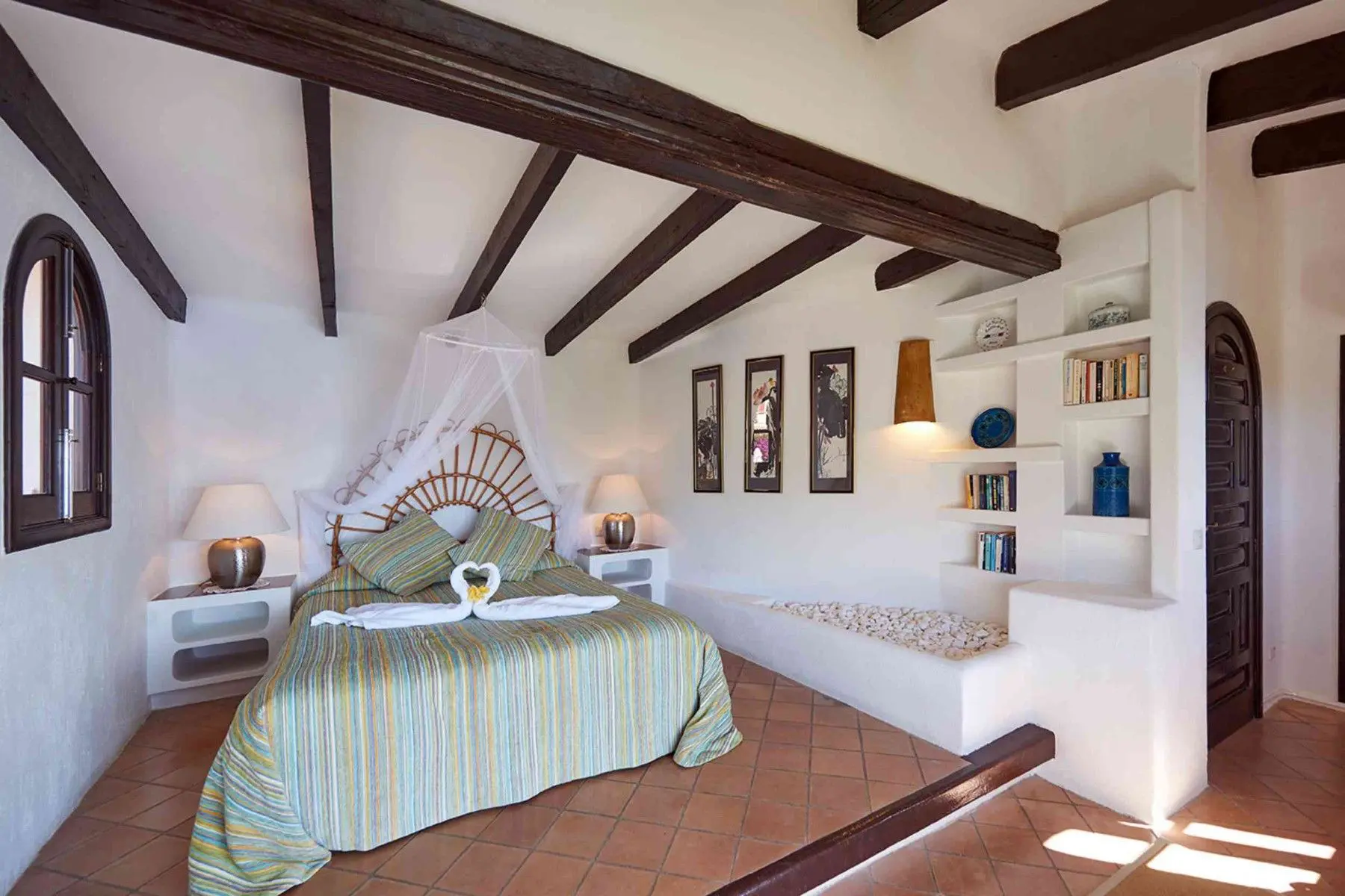 Villa 247 M² In Andratx, Spain – Mediter Real Estate