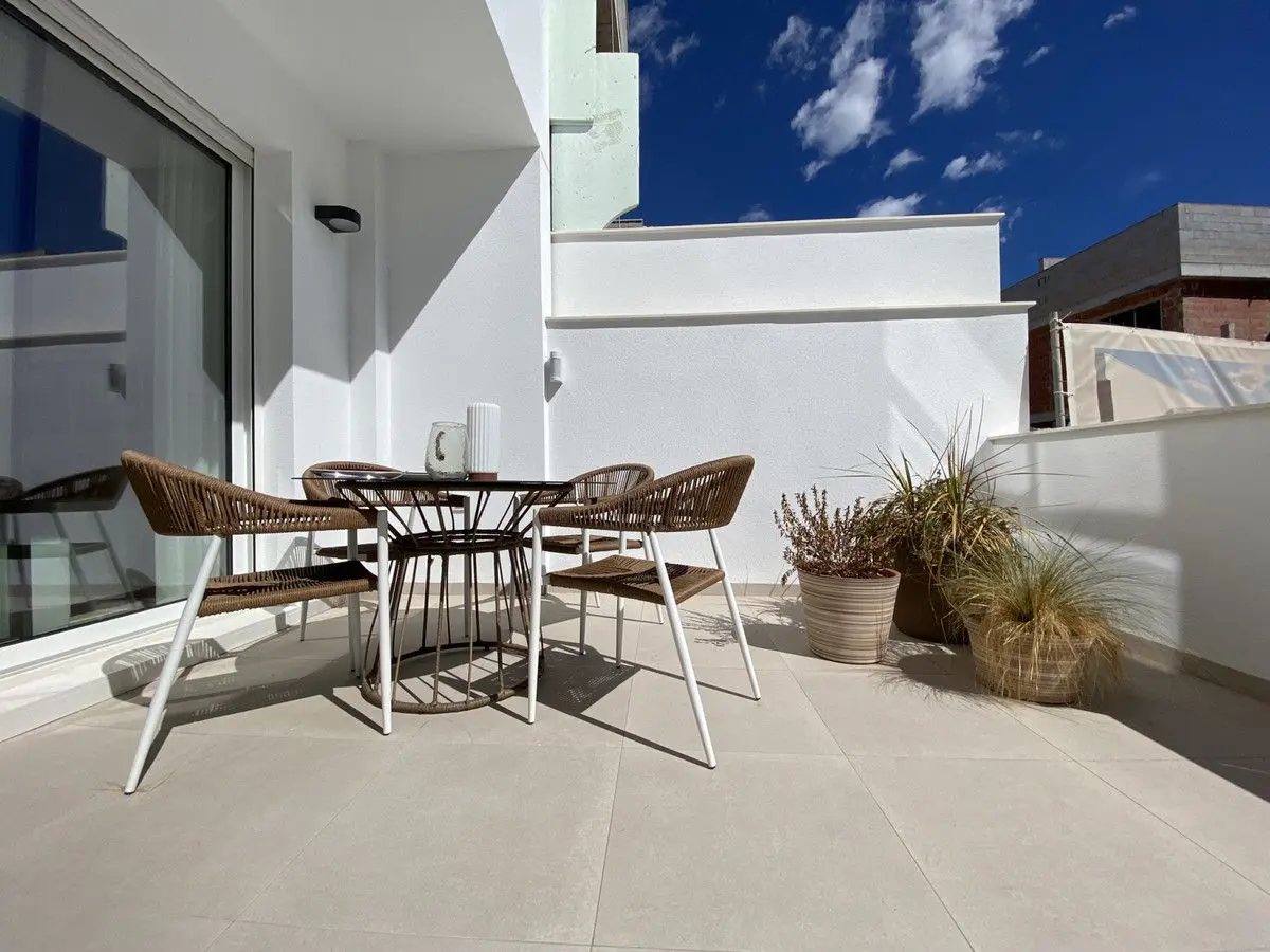 Apartment Of 75 M² In Pilar De La Horadada, Spain