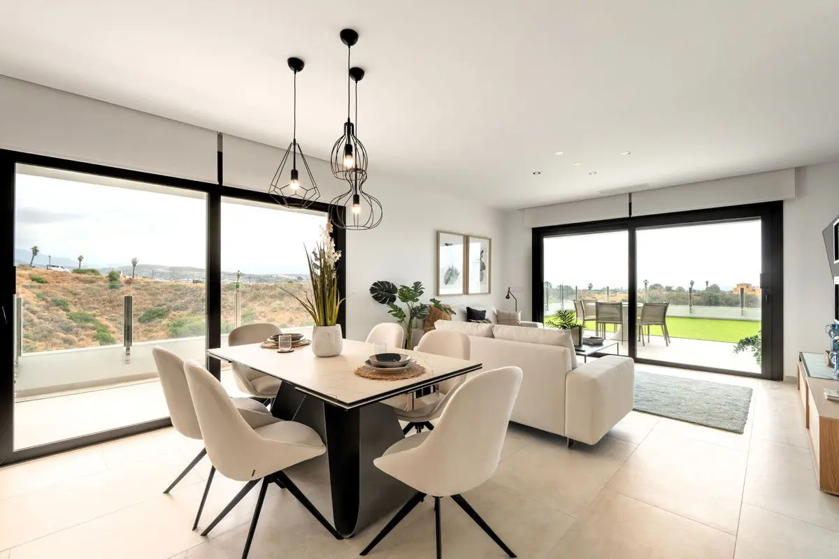 Apartment Of 123 M² In Estepona, Spain