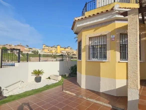 Villa Of 101 M² In Algorfa, Spain