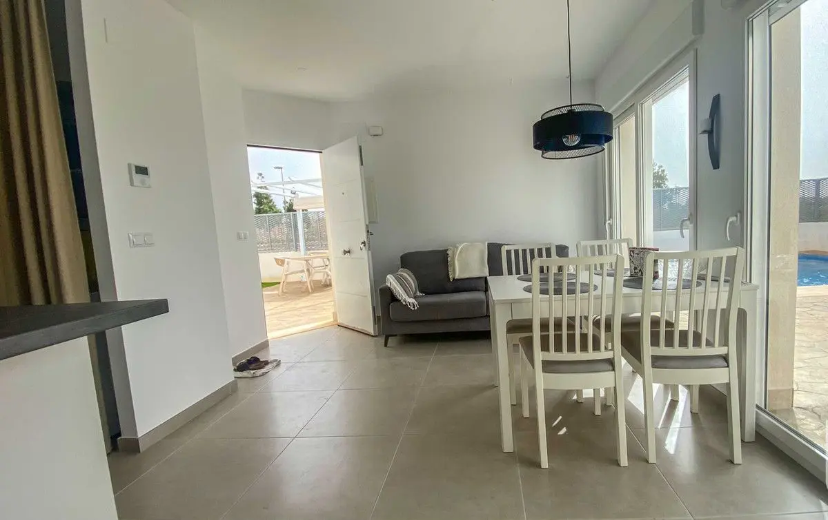 Villa Of 92 M² In Los Alcázares, Spain