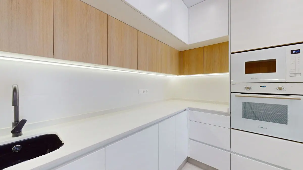 Apartment Of 101 M² With Sea Views In Guardamar Del Segura