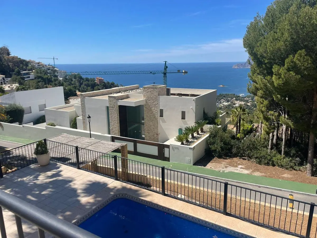 Villa Of 236 M² With Sea View In Altea, Spain