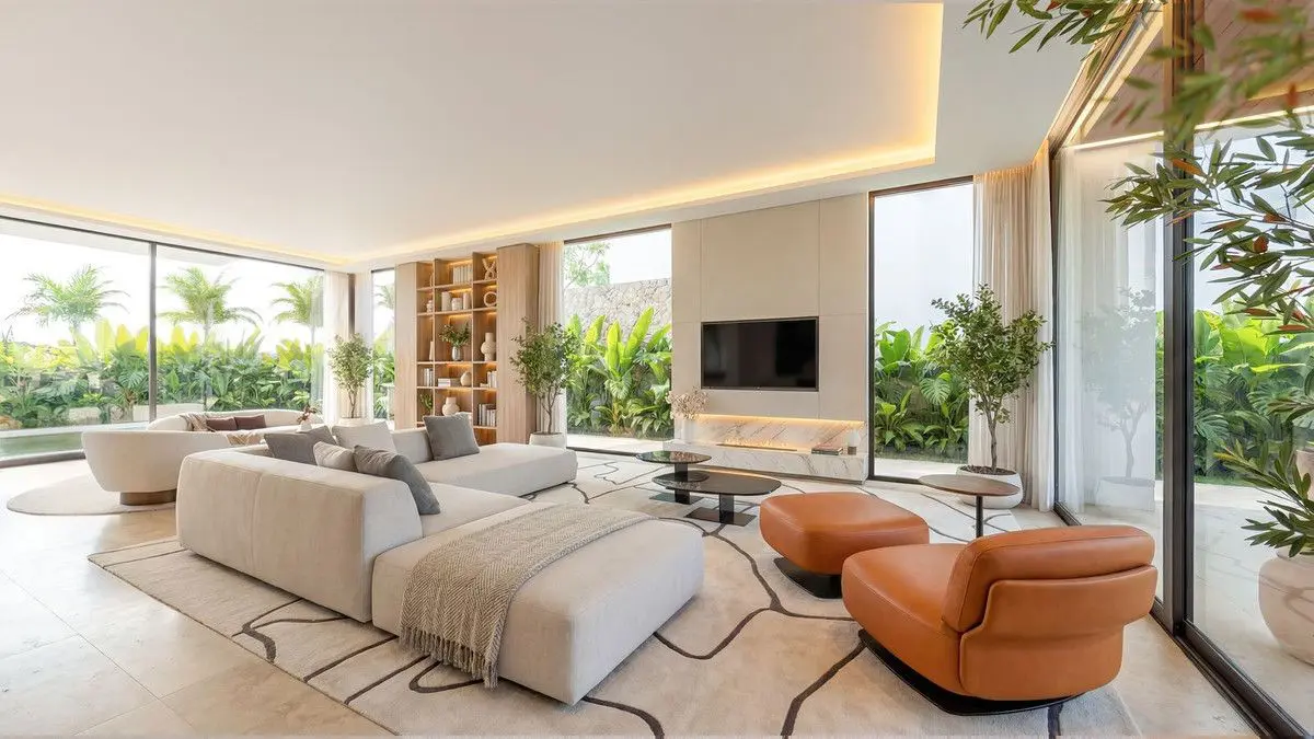 Villa Of 599 M² In Estepona, Spain