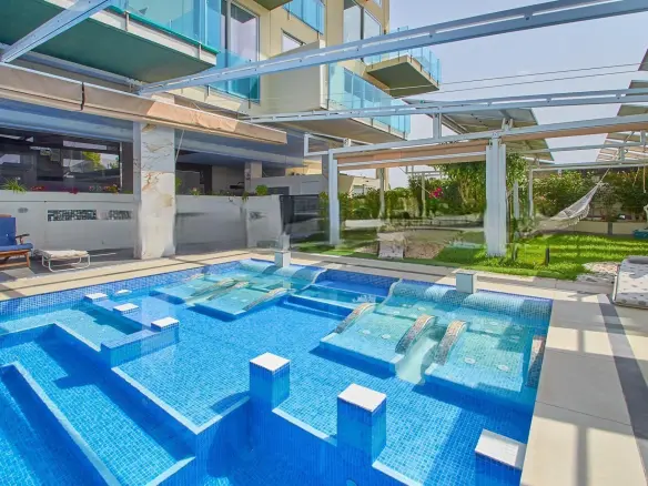 Apartment Of 97 M² In Finestrat, Spain
