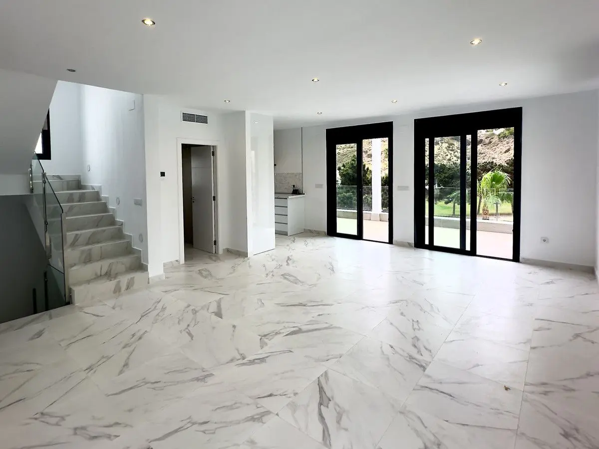 Villa Of 124 M² In Rojales, Spain