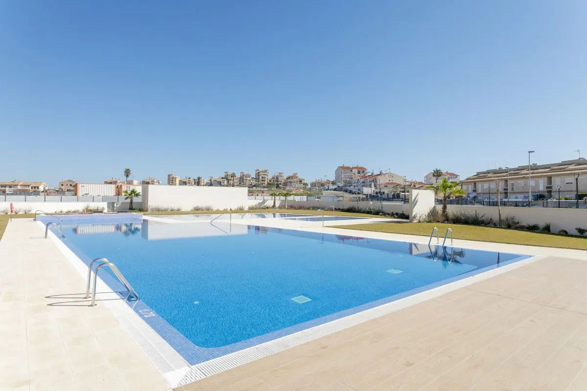 Apartment Of 66 M² In Torrevieja, Spain