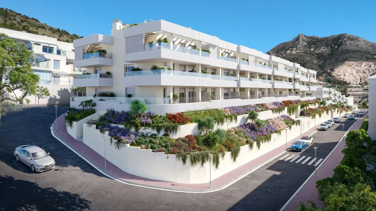 Apartment Of 107 M² With Sea Views In Benalmádena