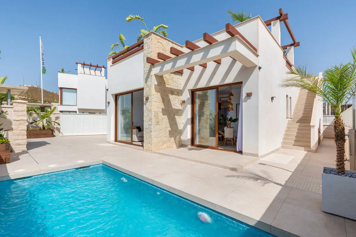 Villa Of 90 M² In Vera, Spain