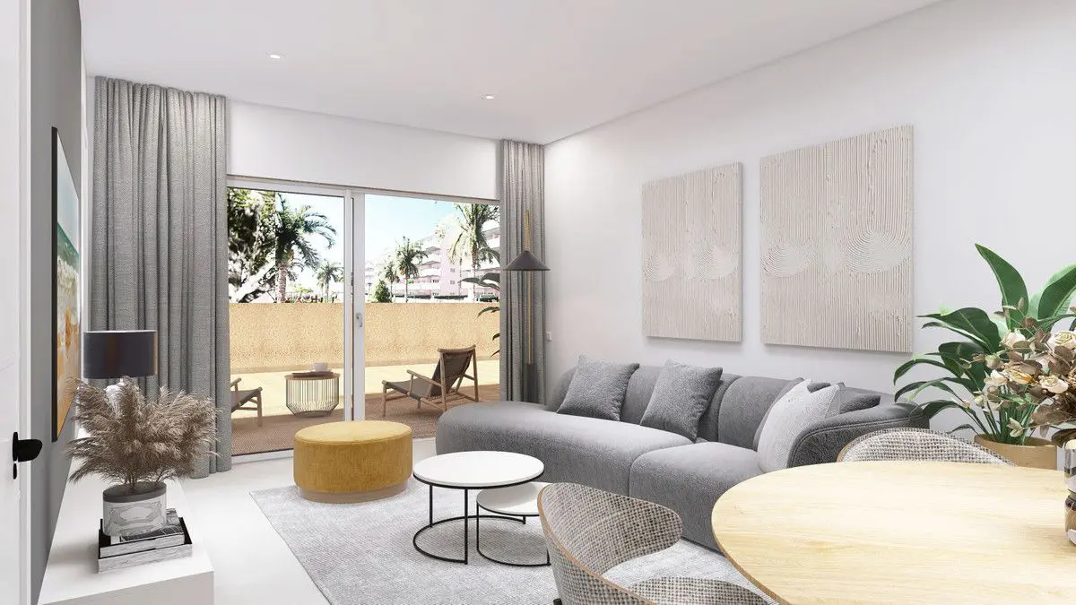 Apartment Of 101 M² With Sea Views In Guardamar Del Segura