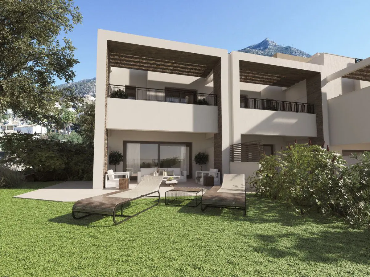 House Of 169 M² In Istan, Spain