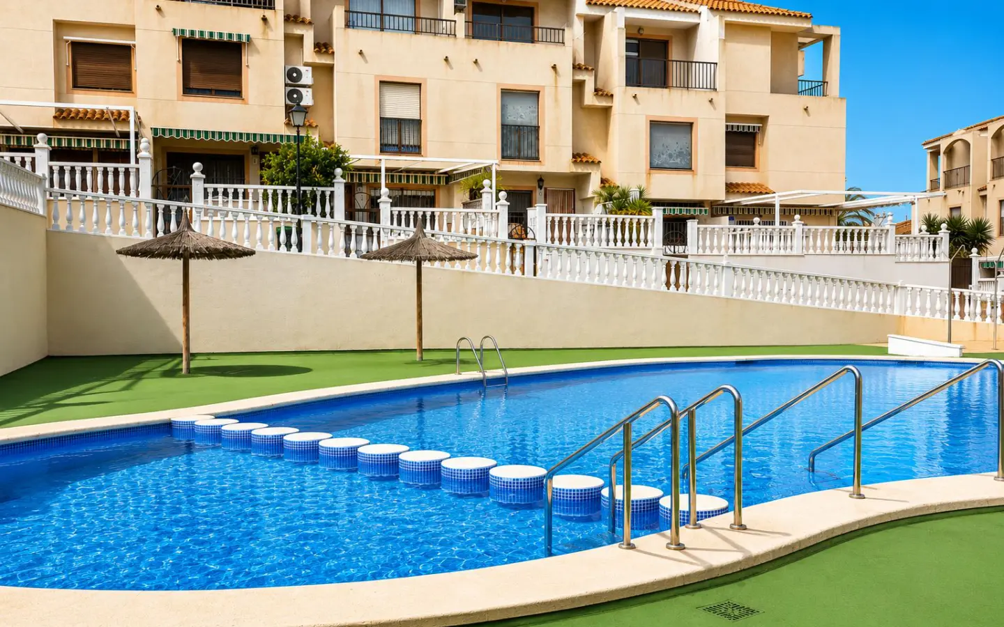 House 186 M² In Guardamar Del Segura, Spain