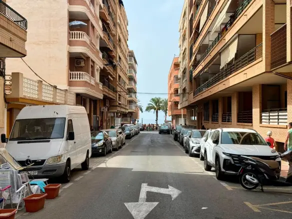 3-bedroom Penthouse In Torrevieja, Spain (82 M²)