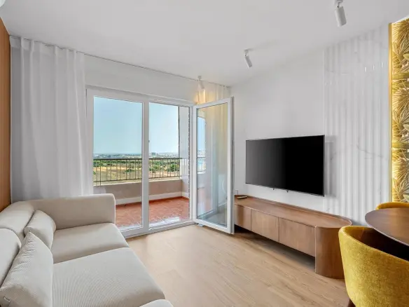 Apartment Of 70 M² In Torrevieja, Spain