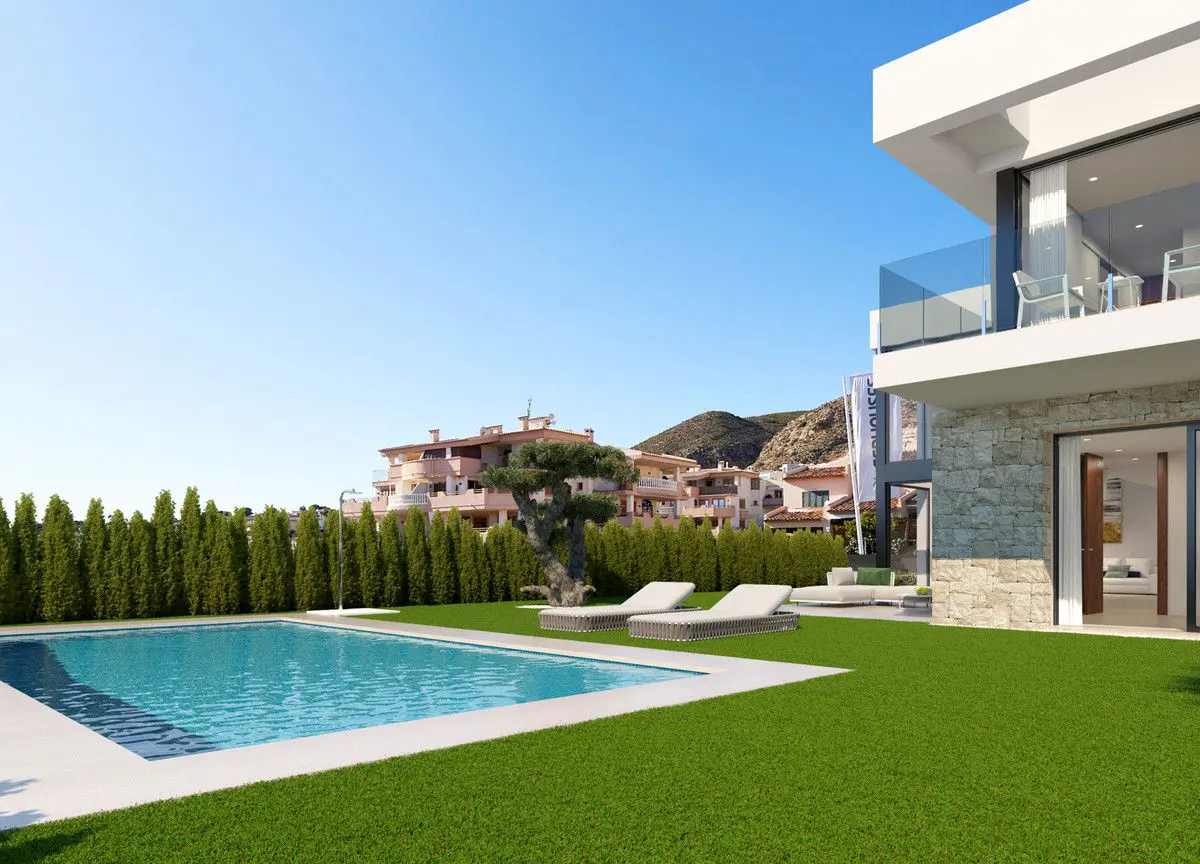 Villa Of 217 M² With Mediter Real Estate In Finestrat