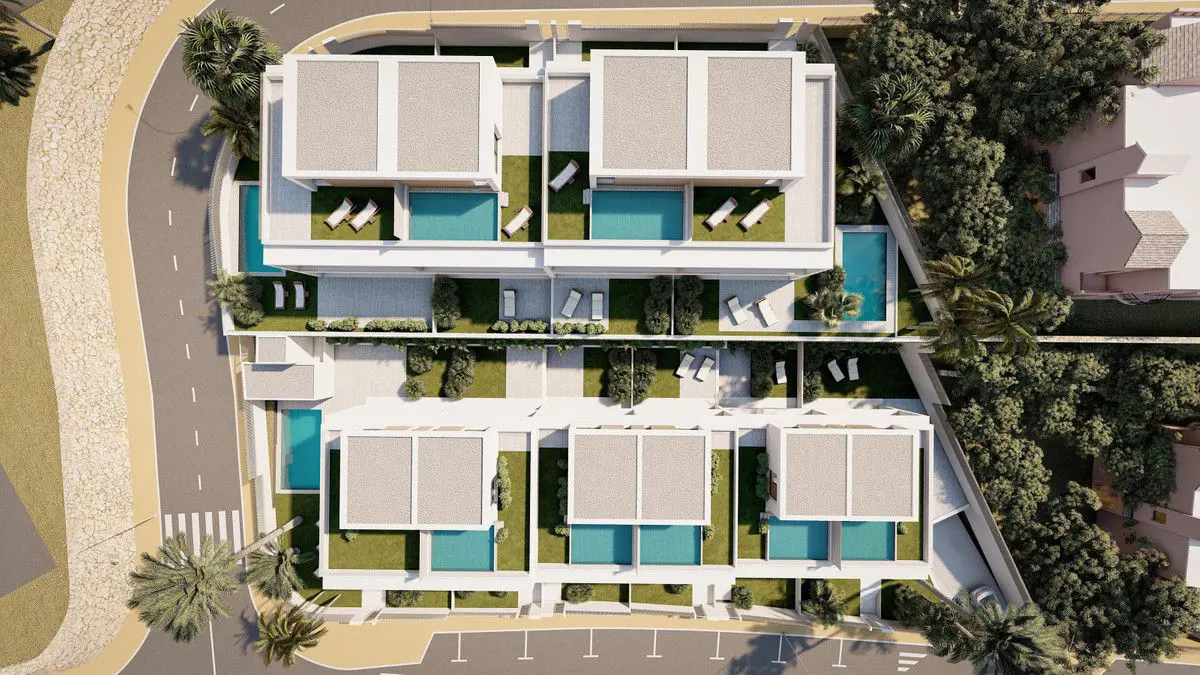 Villa Of 180 M² With [features] In Estepona, Spain