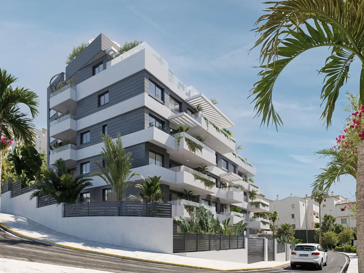 Apartment Of 75 M² In Estepona, Spain