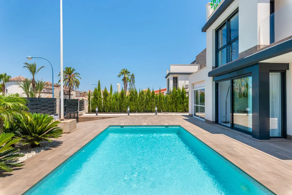 Villa Of 116 M² In Cartagena, Spain