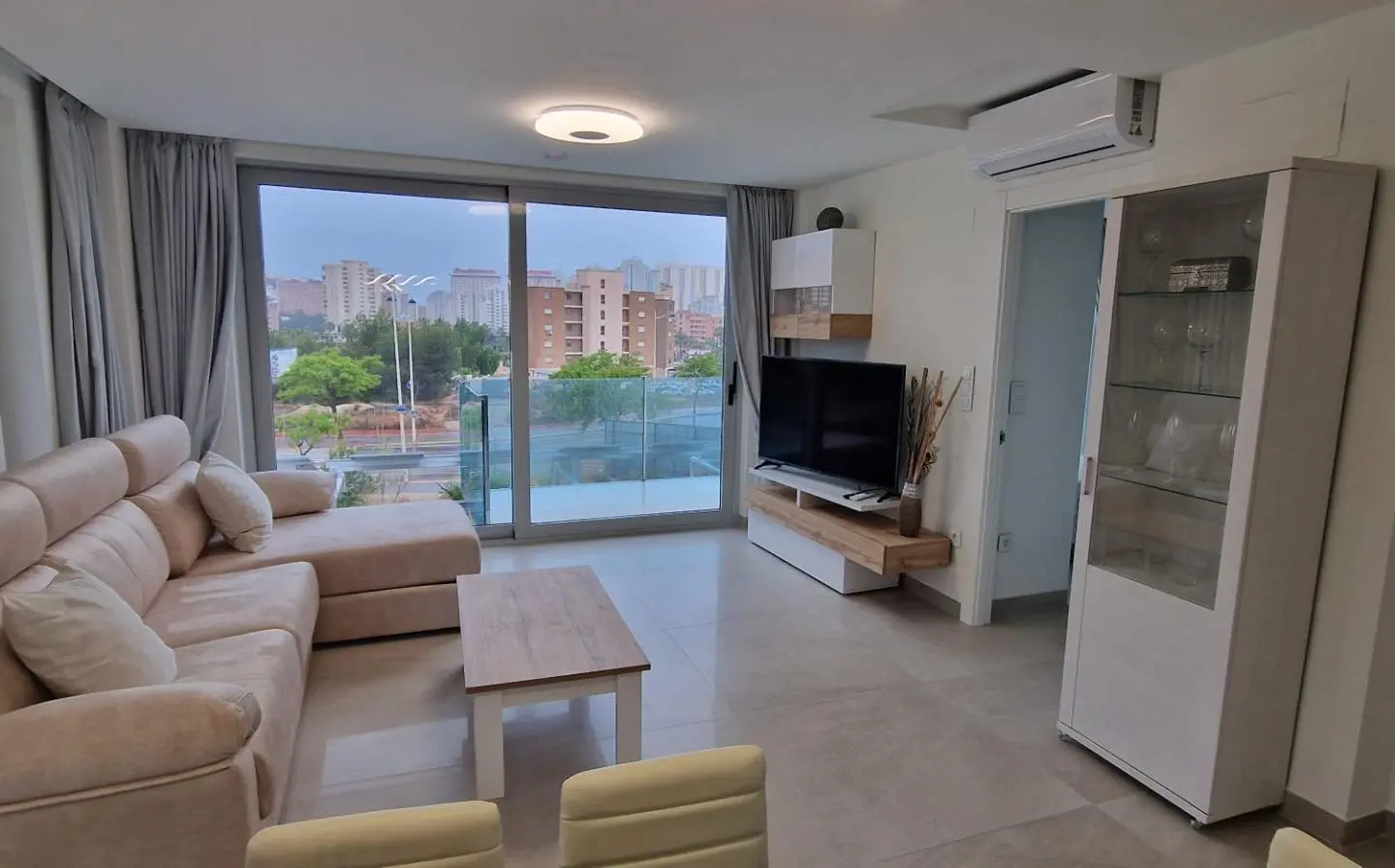 Apartment Of 97 M² In Finestrat, Spain