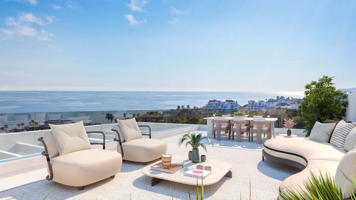 Apartment Of 131 M² In Estepona, Spain
