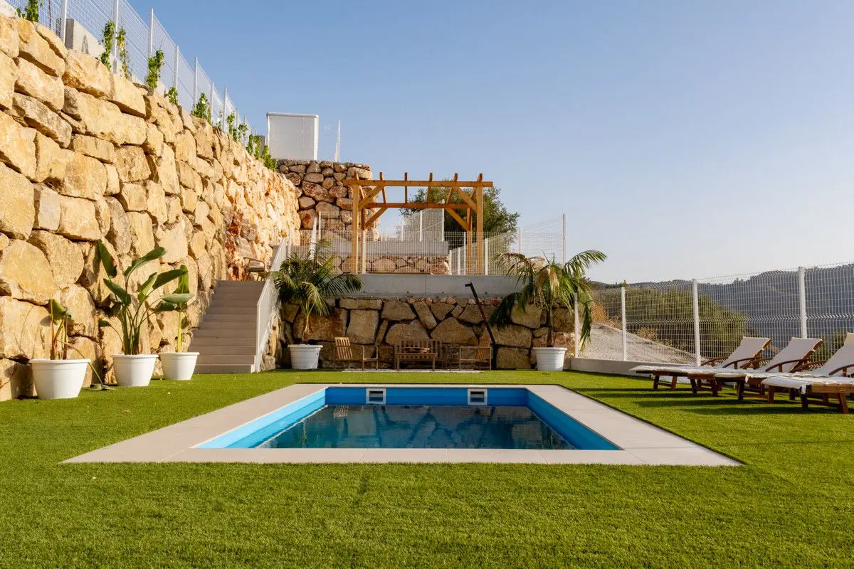 Villa Of 113 M² In Viñuela, Spain