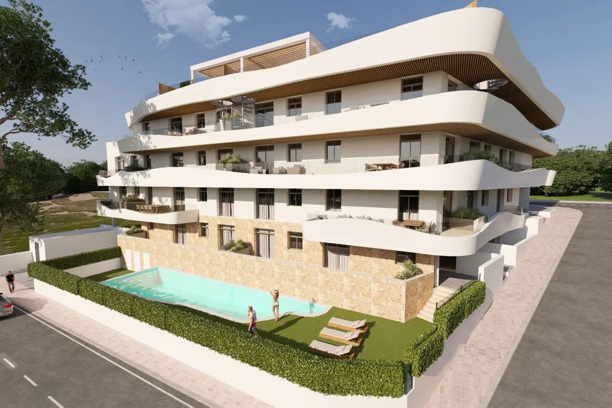 Apartment Of 93 M² With Sea Views In Estepona, Spain
