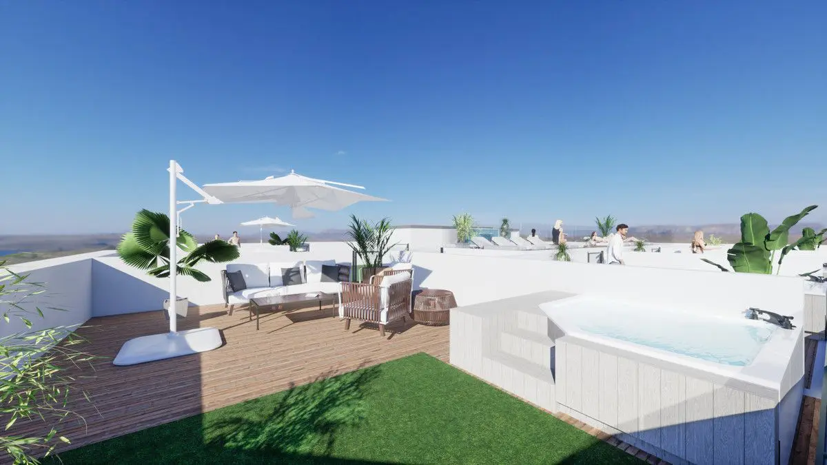 Apartment Of 85 M² In Torrevieja, Spain