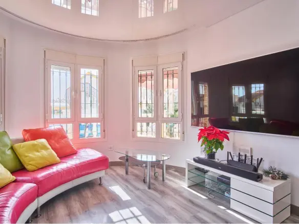 3-bedroom Villa In Los Montesinos, Spain (98 M²)