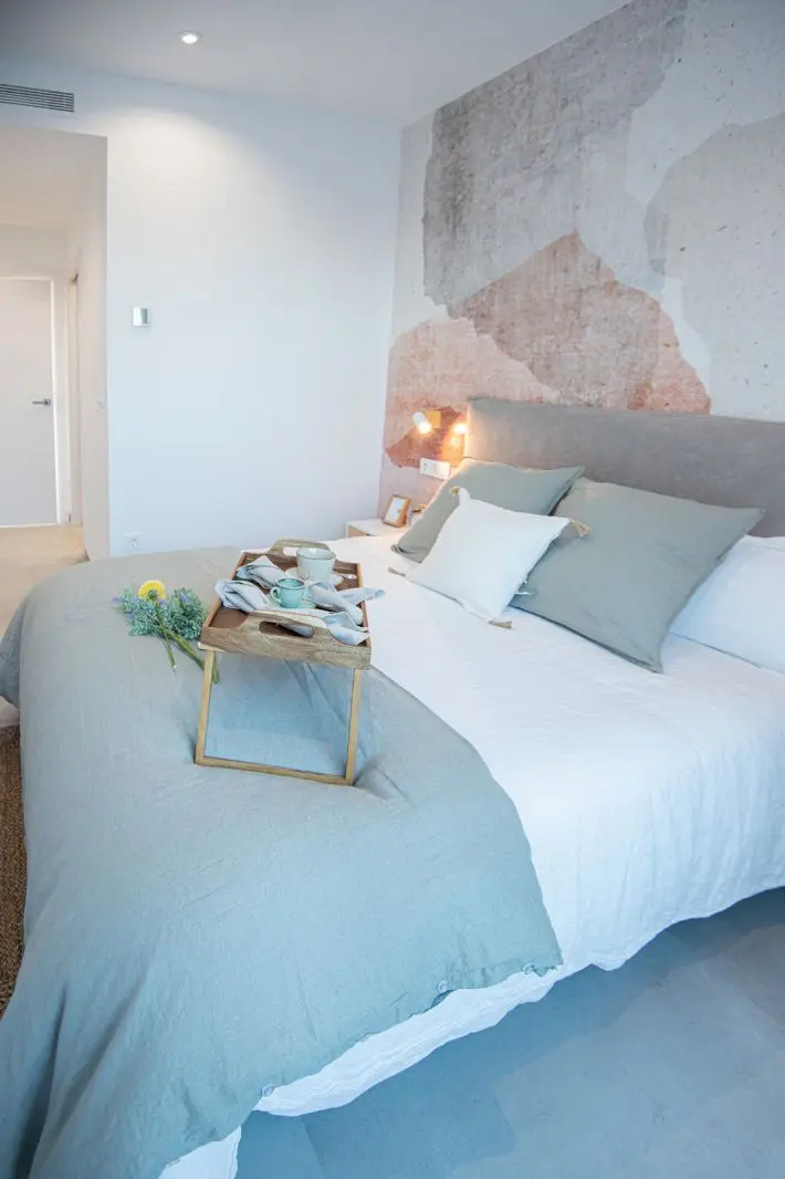 Villa Of 100 M² In Santiago De La Ribera, Spain
