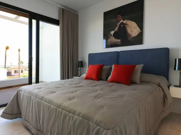 3-bedroom Villa In Rojales, Spain (160 M²)