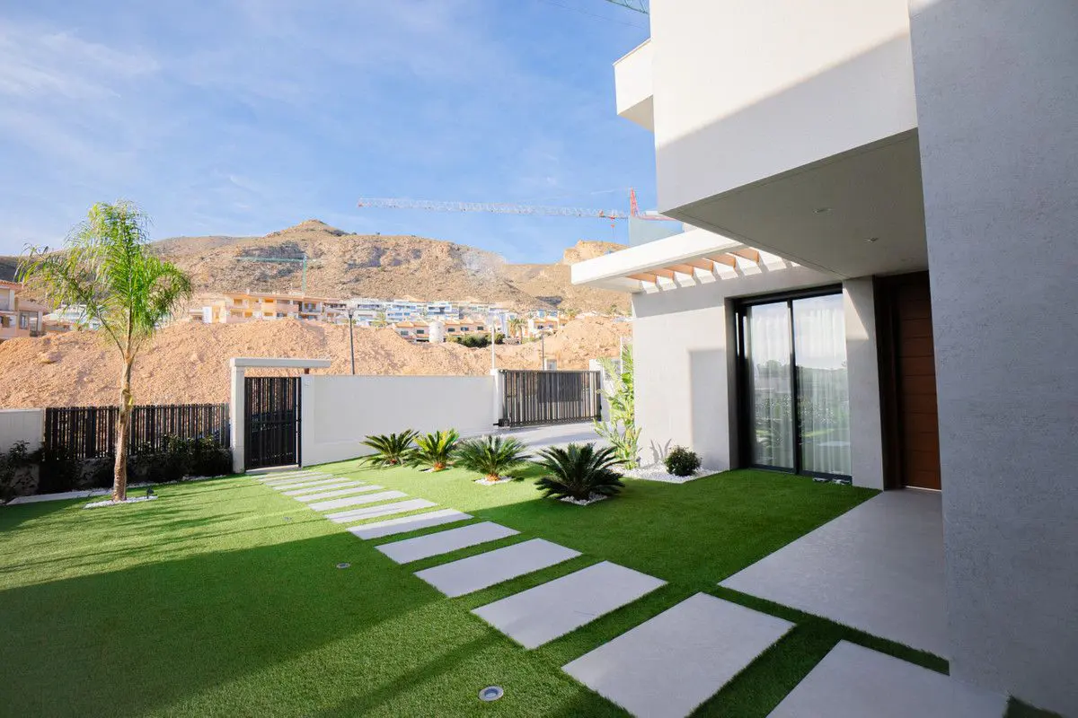 Villa Of 160 M² In Finestrat, Spain