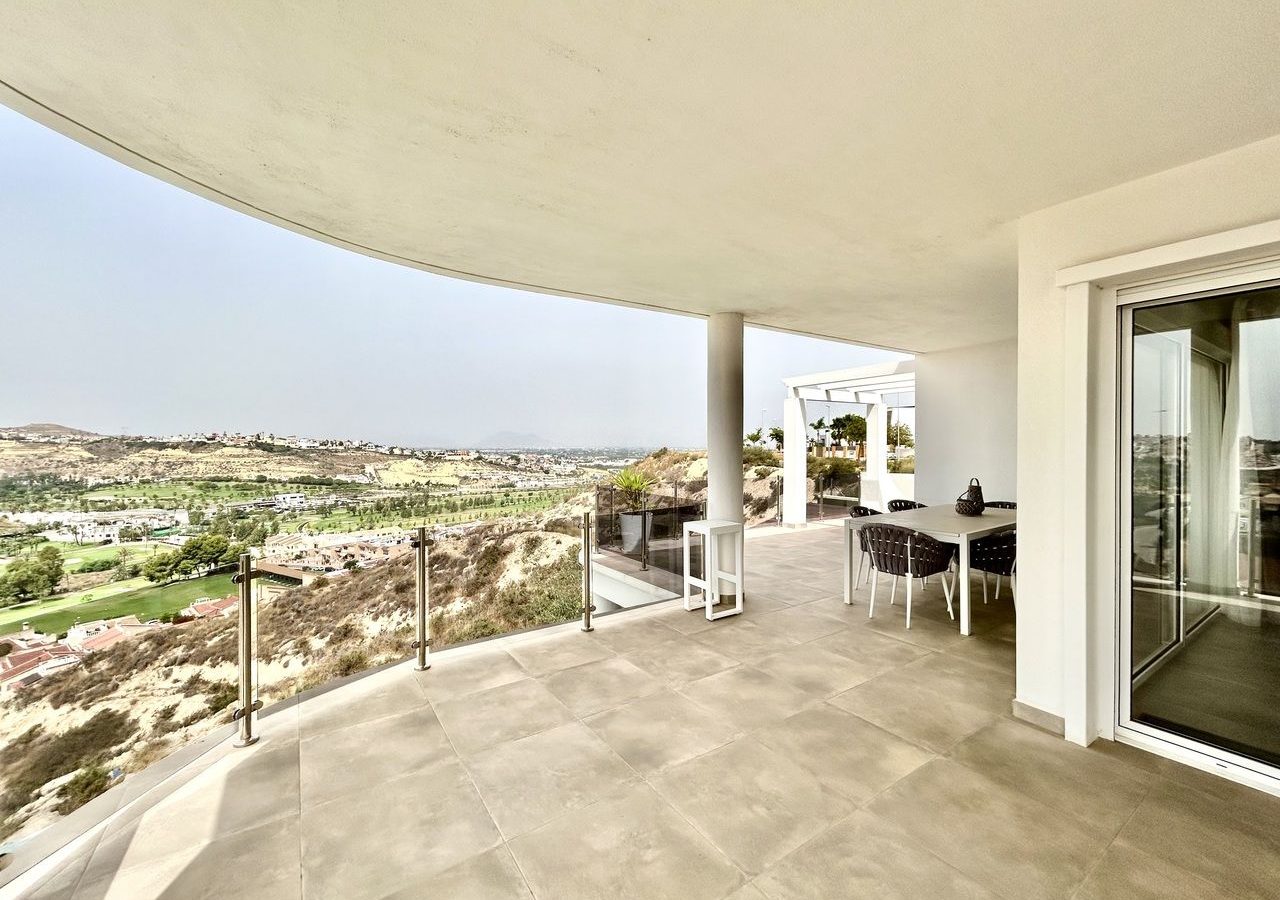 Villa Of 280 M² In Rojales, Spain