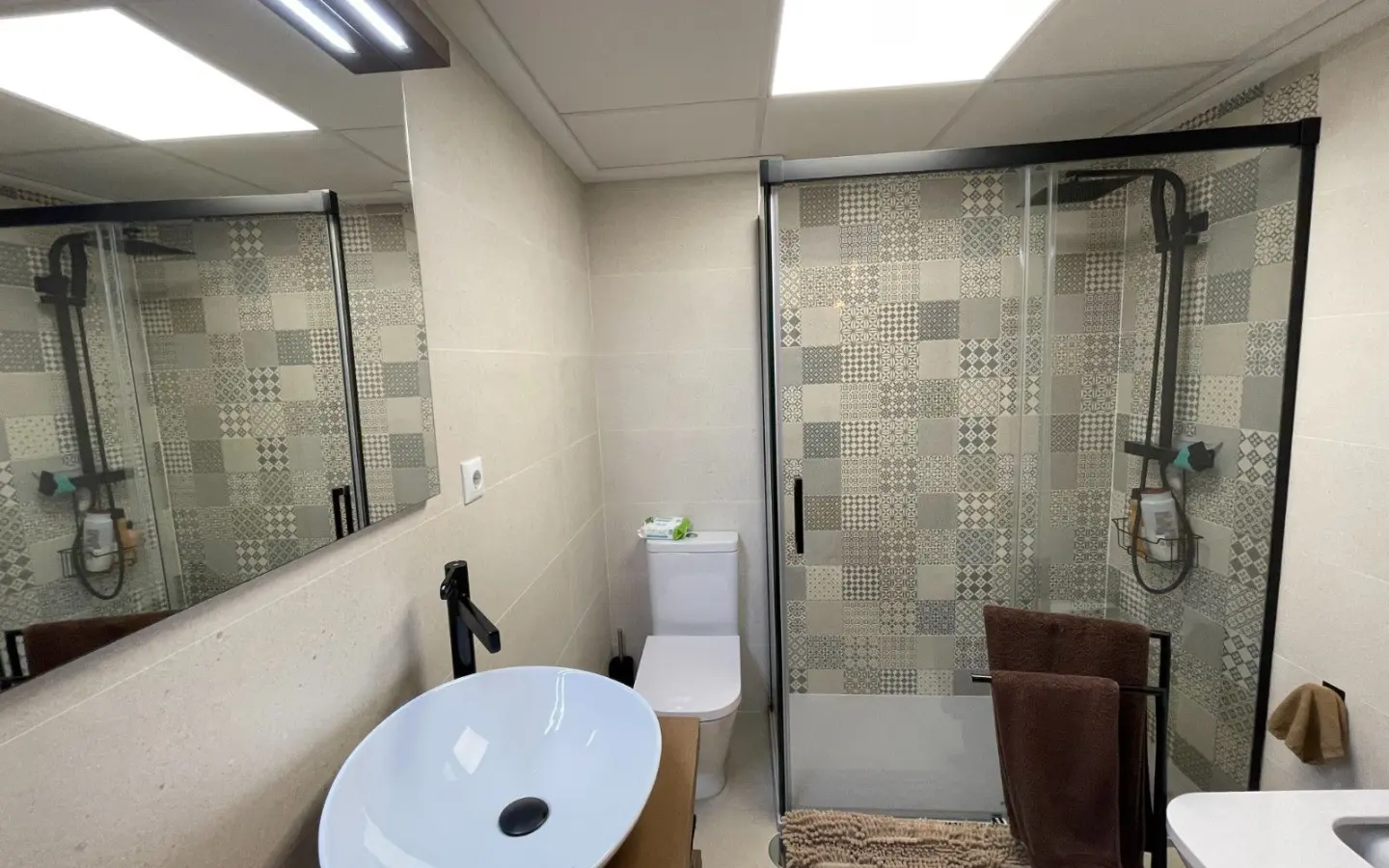 4-bedroom House In Elche, Spain (150 M²)