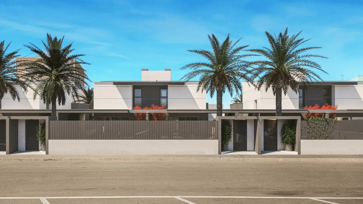 Villa Of 128 M² In Los Nietos, Spain